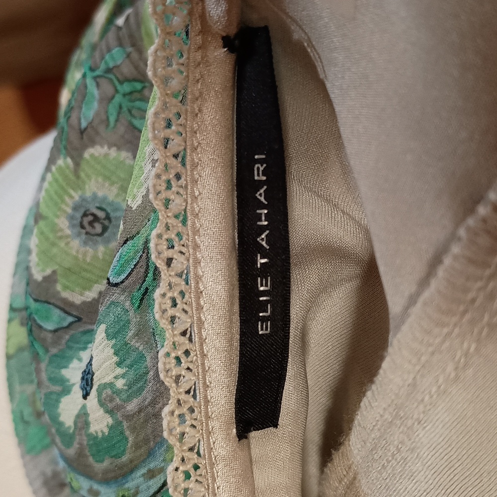 Elie Tahari Silk Top - S - Picture 6 of 8